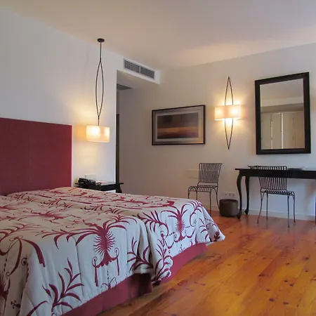 Convento Dos Capuchos 4*