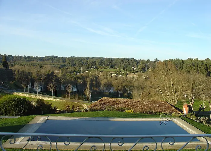 Convento Dos Capuchos Hotel Moncao